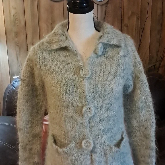 Free People Cozy Fuzzy Button-Up Cardigan Size S Boho Grandmacore - Picture 3 of 9